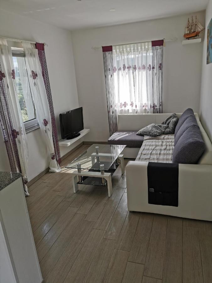 Apartments Jagodje Ізола Екстер'єр фото